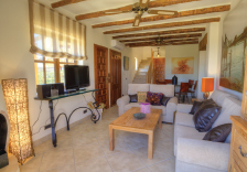 3 Sweetwater Island Drive Living Room